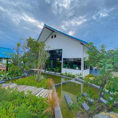 Srihome ยายศรีโฮมแอนแคมป์ปิ้ง Ban Don Tum Екстериор снимка