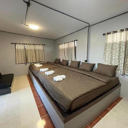Srihome ยายศรีโฮมแอนแคมป์ปิ้ง Ban Don Tum Екстериор снимка