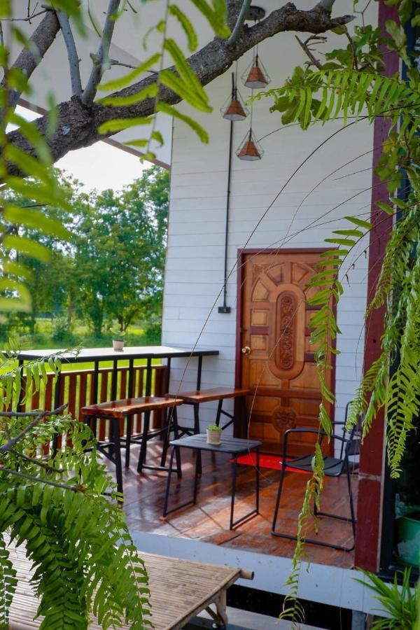 Srihome ยายศรีโฮมแอนแคมป์ปิ้ง Ban Don Tum Екстериор снимка
